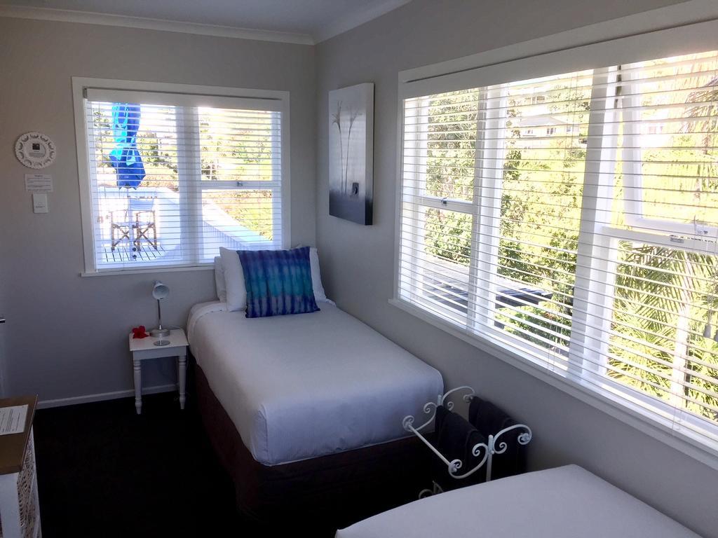 Kiwi House Waiheke Hotel Oneroa Exterior photo
